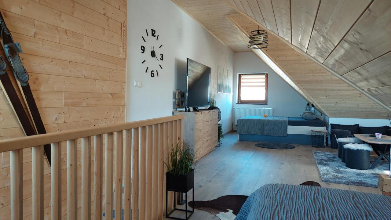 Apartman Pod Smrcinou Vaclavov u Bruntalu Exteriör bild